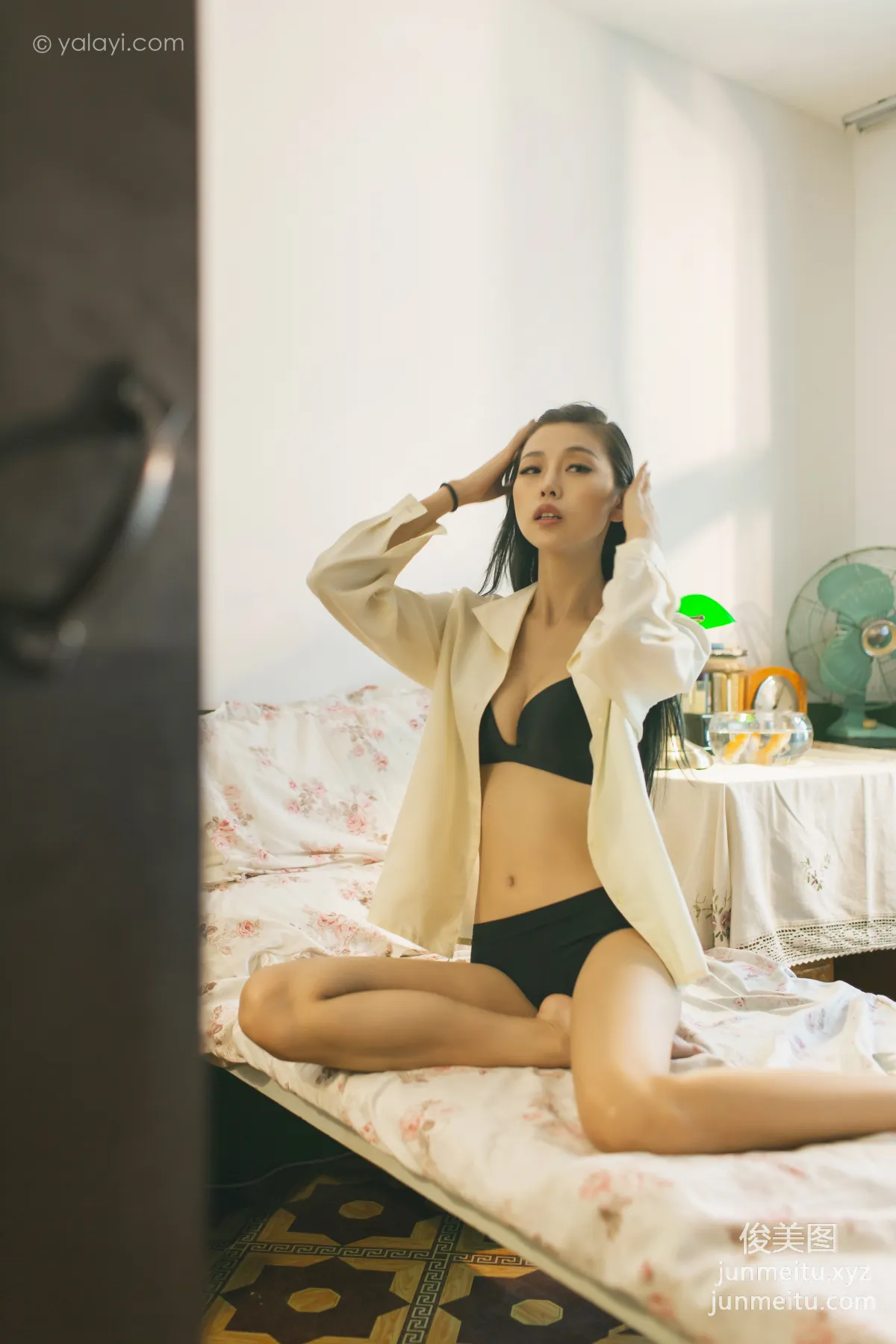 [YALAYI] 2023.03.01 NO.1012 White Shirt Goddess Tu Ya photo 21