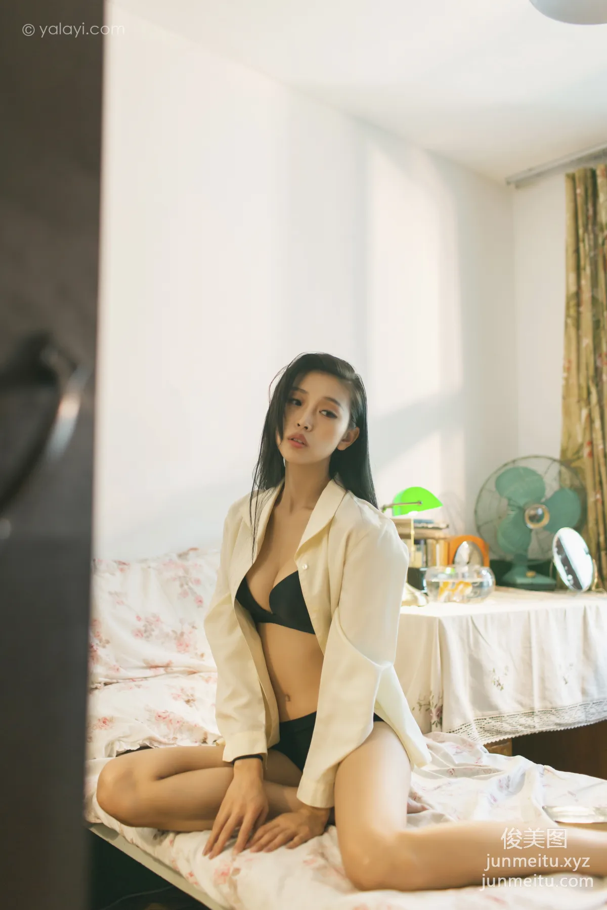 [YALAYI] 2023.03.01 NO.1012 White Shirt Goddess Tu Ya photo 22