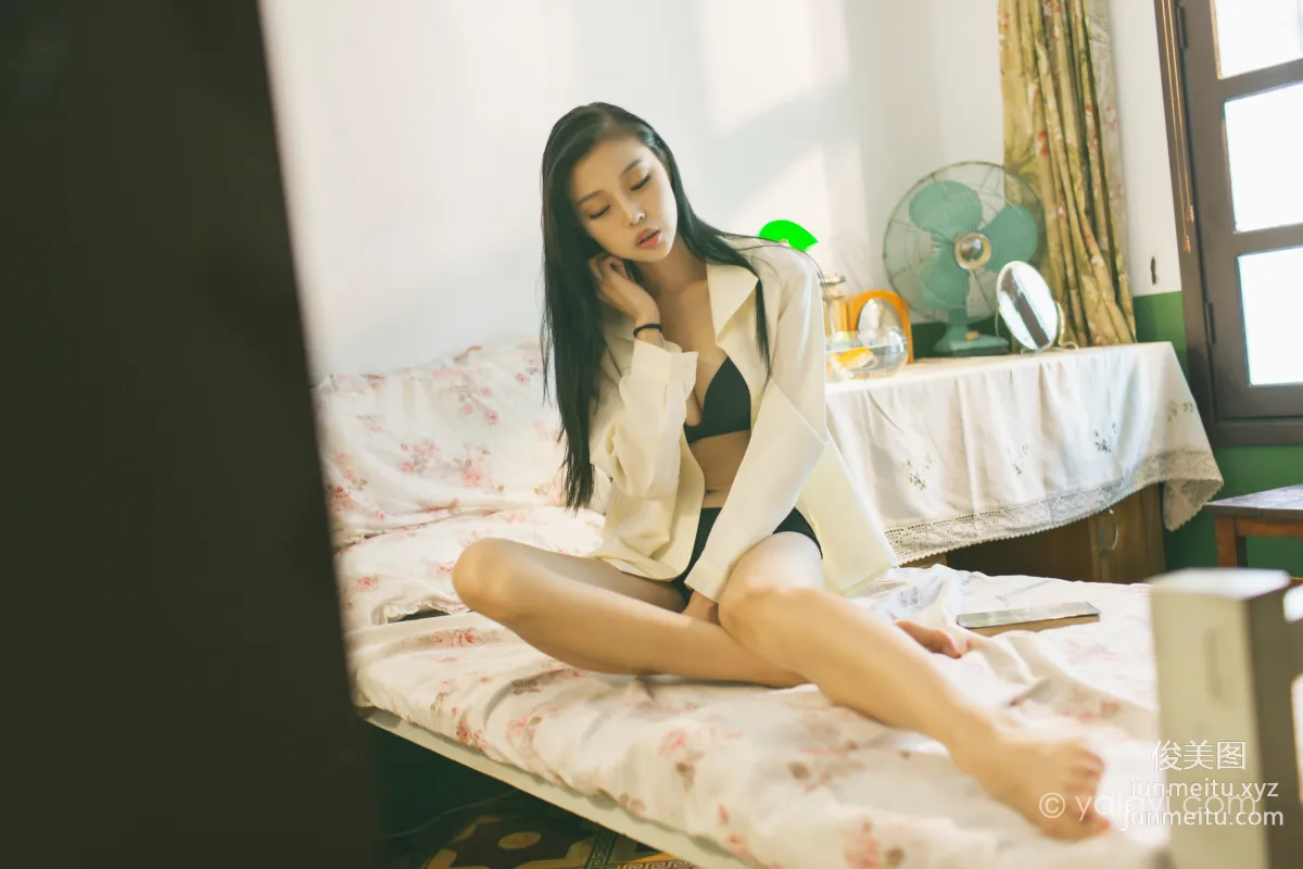 [YALAYI] 2023.03.01 NO.1012 White Shirt Goddess Tu Ya photo 23