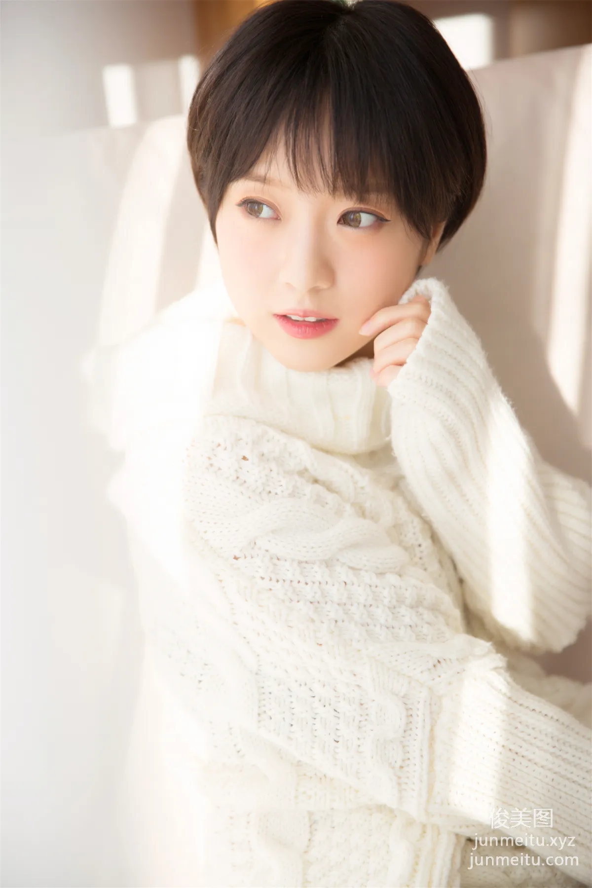 YALAYI No. 1014 photo 2