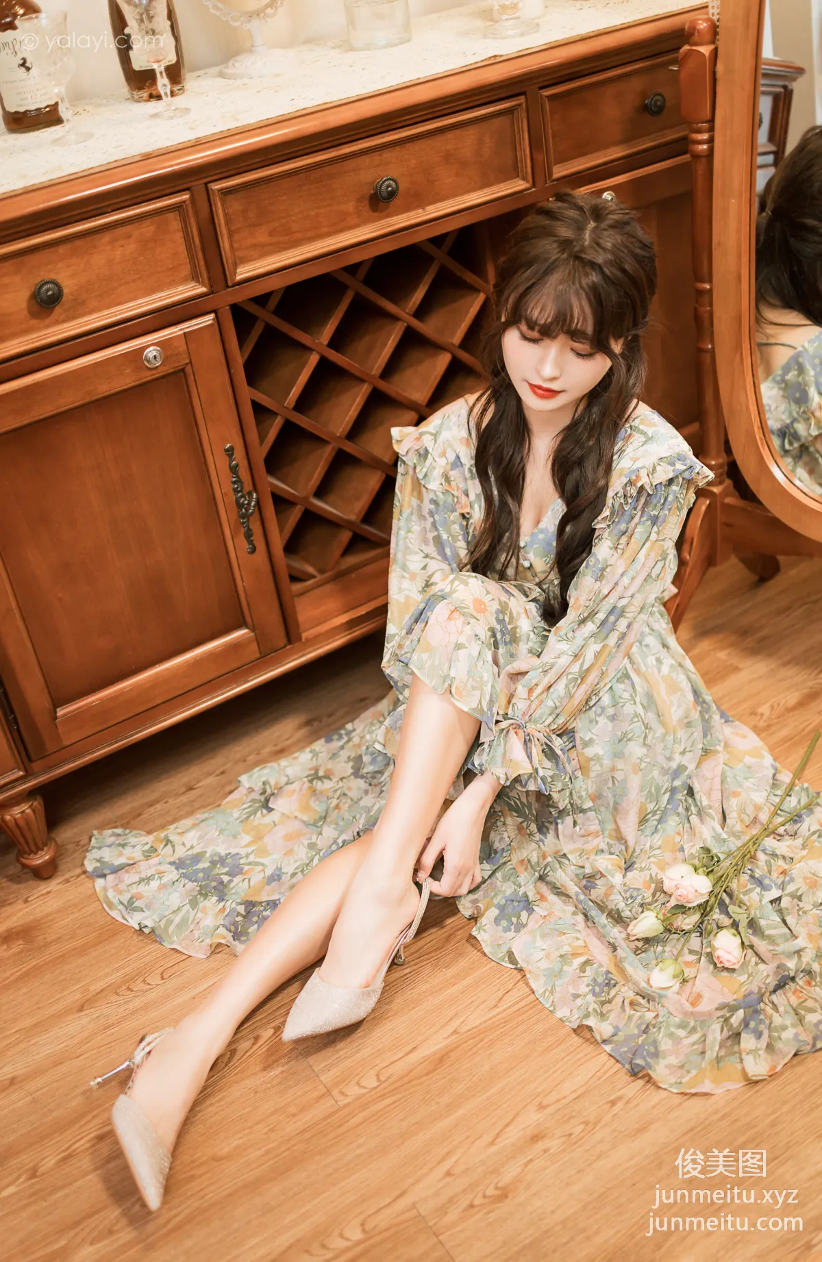 [YALAYI雅拉伊]2023.03.20 NO.1016 碎花裙少女 小亭 31