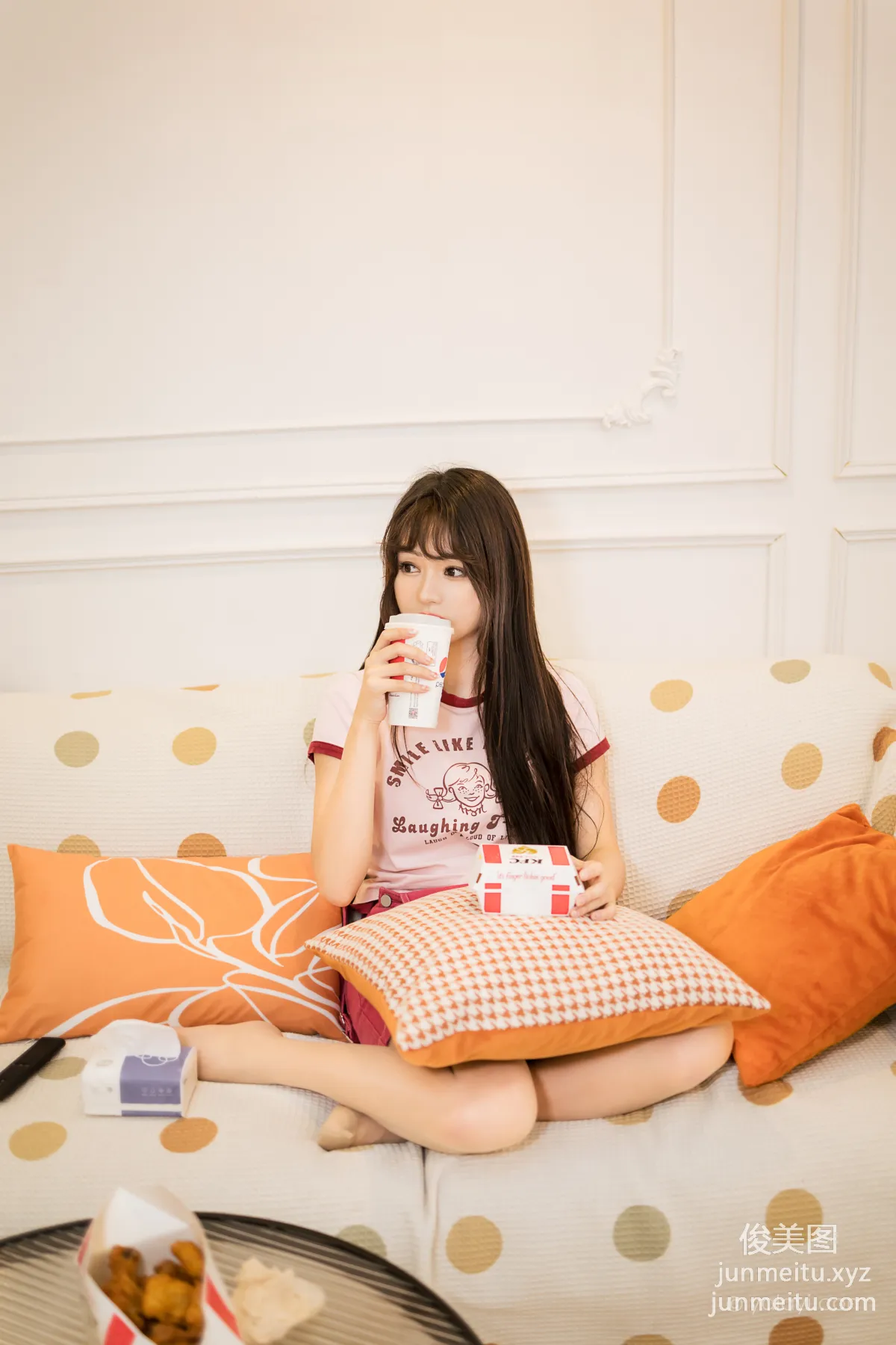 [YALAYI] 2023.08.14 NO.1060 Eating Chicken at Home Xiao Ting photo 20