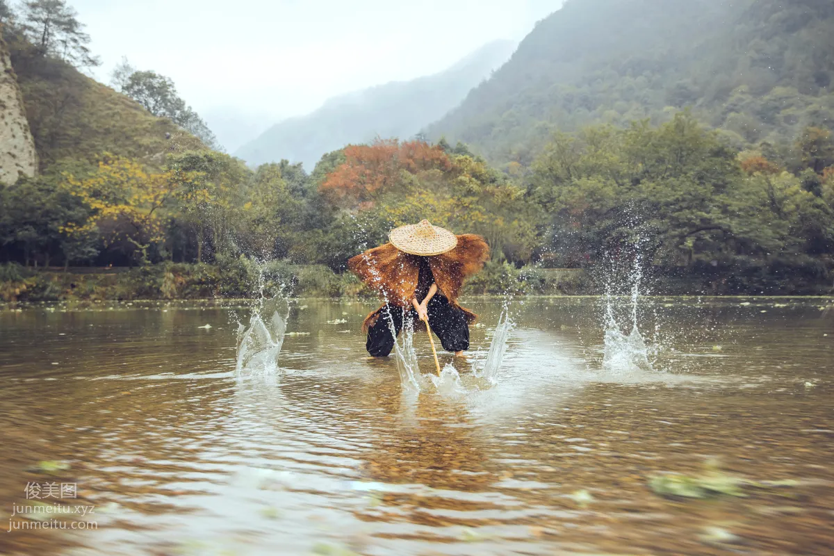 [YiTuYu] 2022.01.07 A Life of Mist and Rain Lao Qiao photo 13
