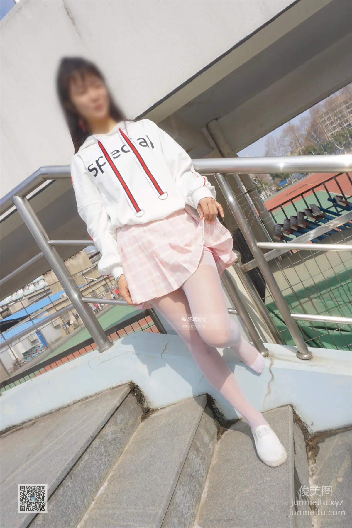Yaojing Vision NO.030 Ni Ni, The Girl's Pleated Skirt (Second Issue) [63P] photo 20