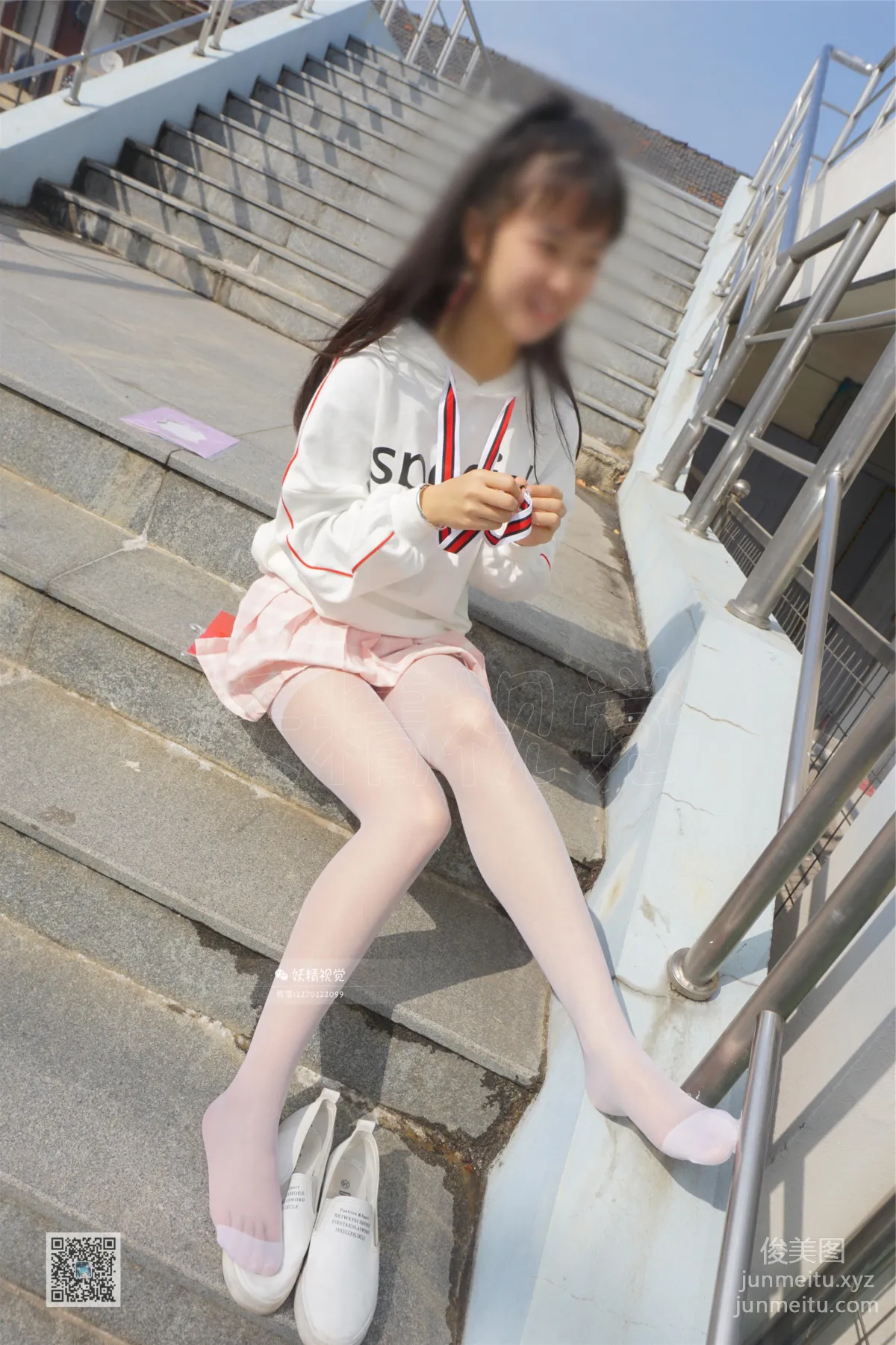 Yaojing Vision NO.030 Ni Ni, The Girl's Pleated Skirt (Second Issue) [63P] photo 28