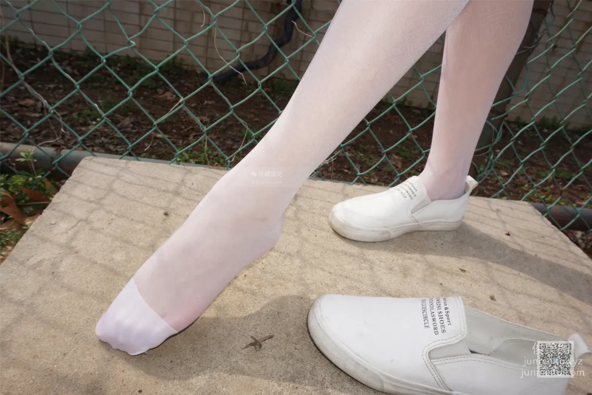 Yaojing Vision NO.053 Ni Ni, White Stockings and the "Panties" Under the Skirt [33P] photo 33