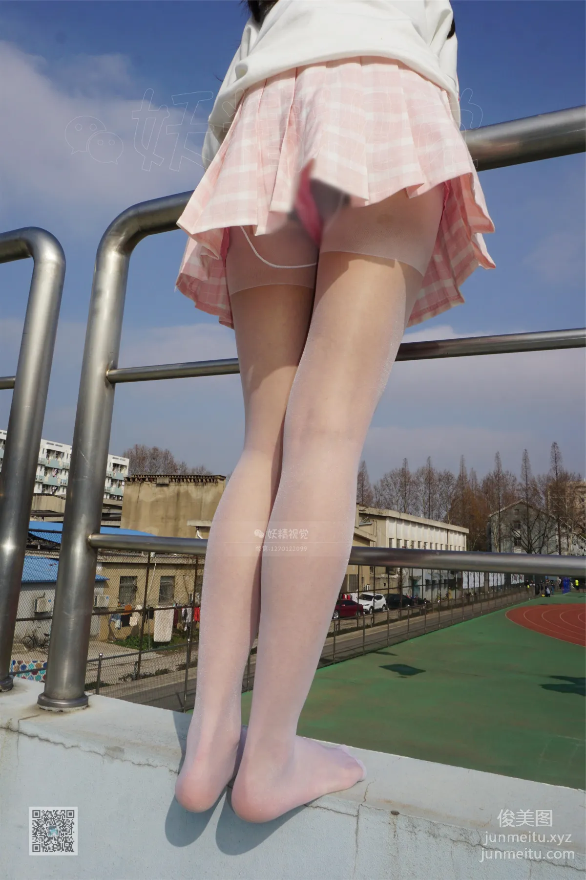 妖精視覺 NO.054 妮妮 天台白絲 [74P] 31