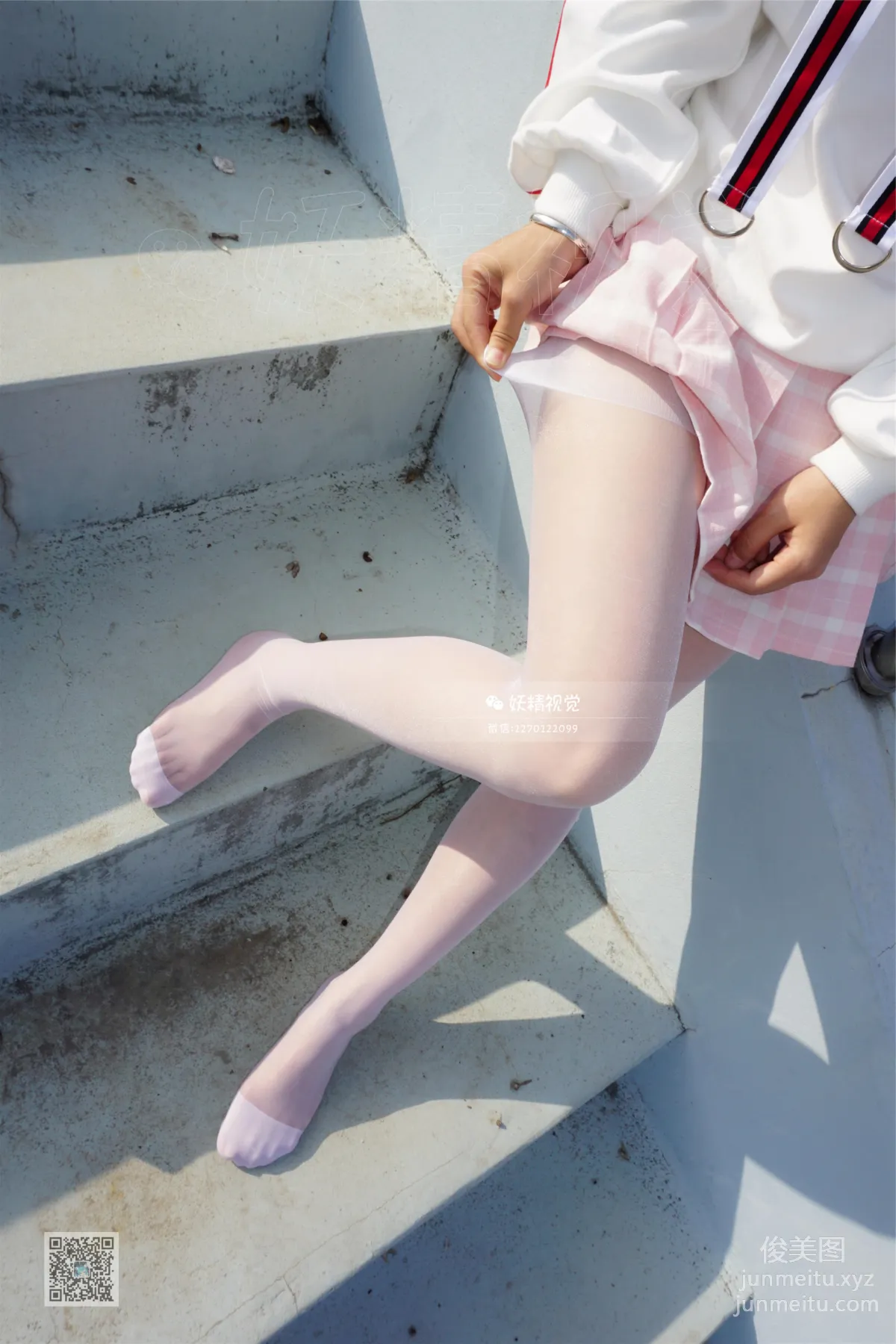妖精視覺 NO.054 妮妮 天台白絲 [74P] 44