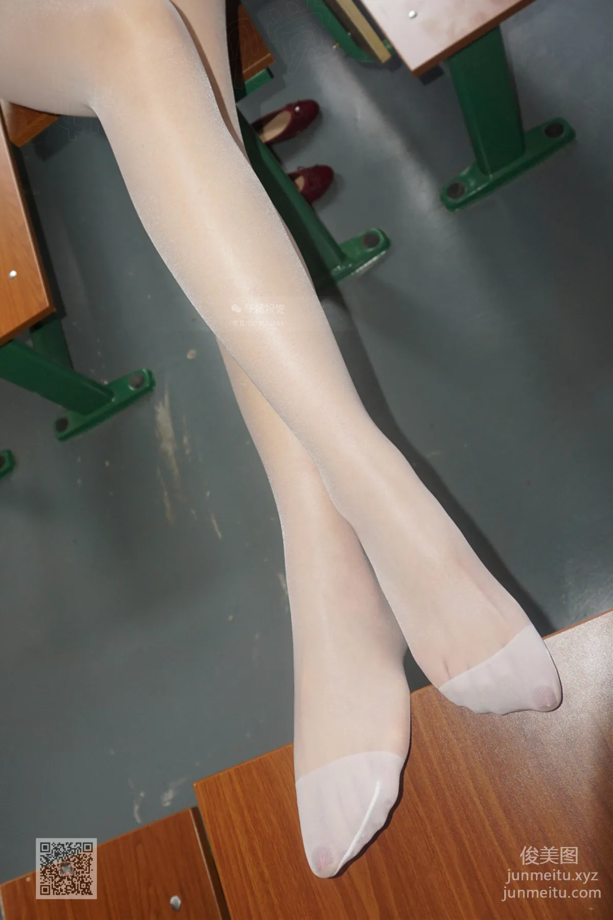 Yaojing Vision NO.057 Su Su, White Stockings and Pencil Skirt (Part Two) [75P] photo 20