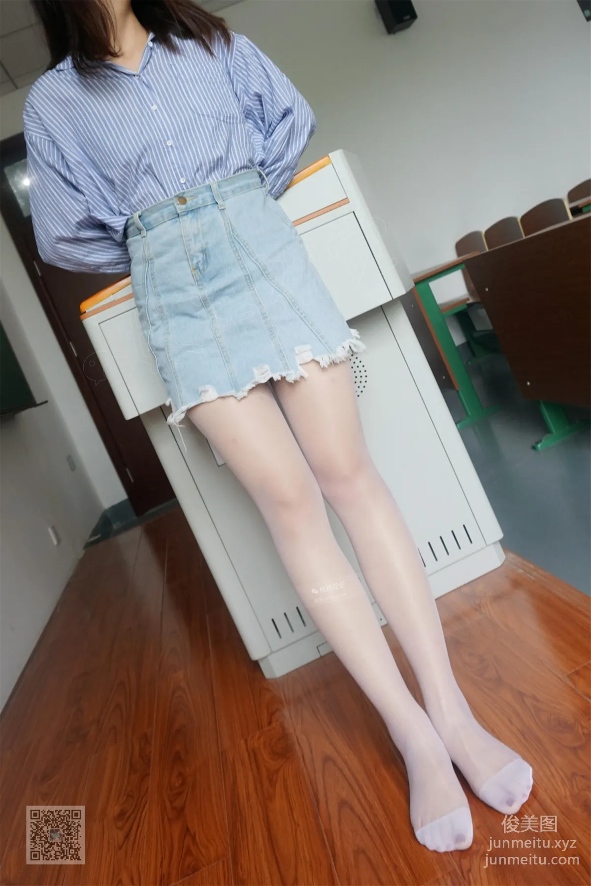 Yaojing Vision NO.057 Su Su, White Stockings and Pencil Skirt (Part Two) [75P] photo 60