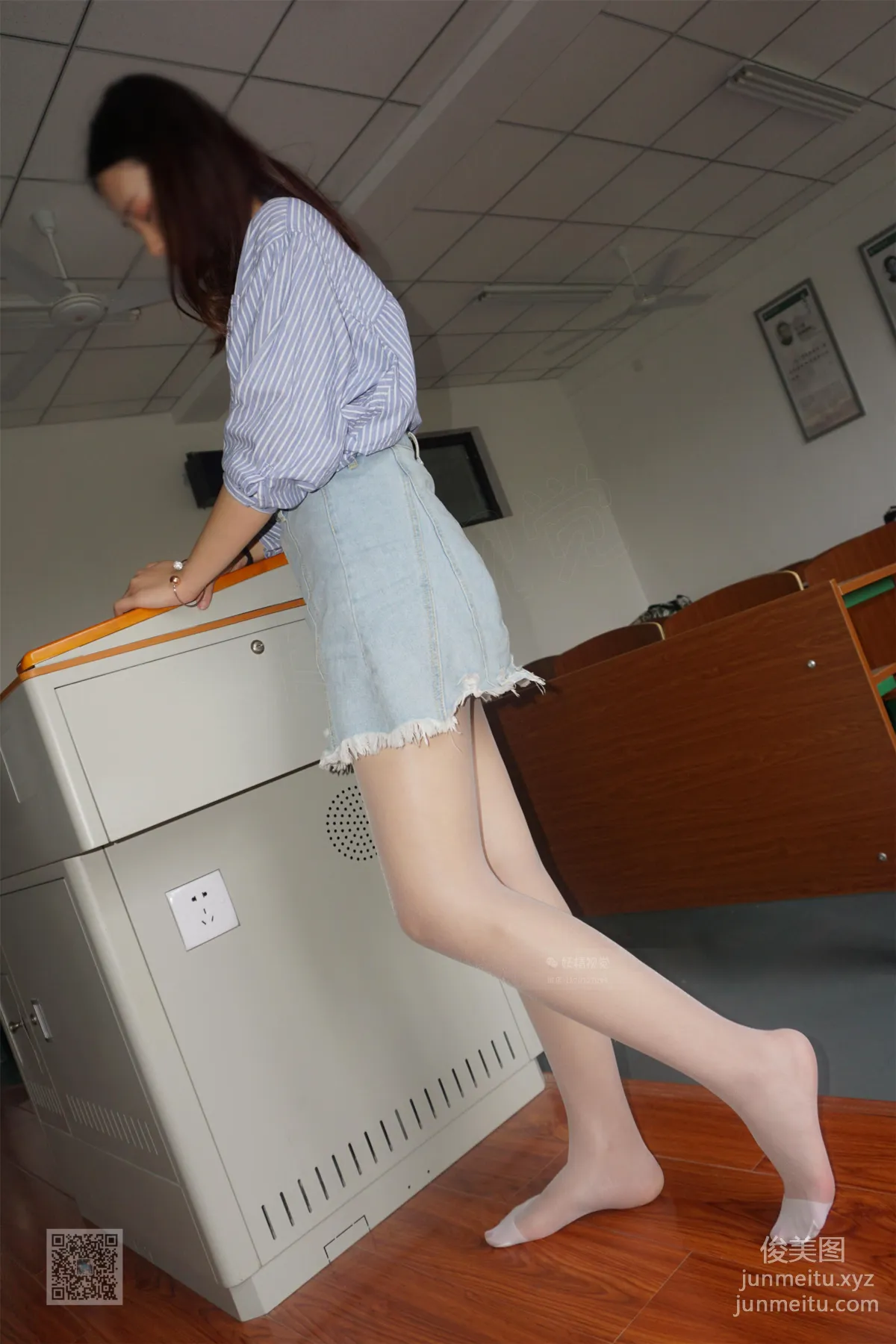 Yaojing Vision NO.057 Su Su, White Stockings and Pencil Skirt (Part Two) [75P] photo 74