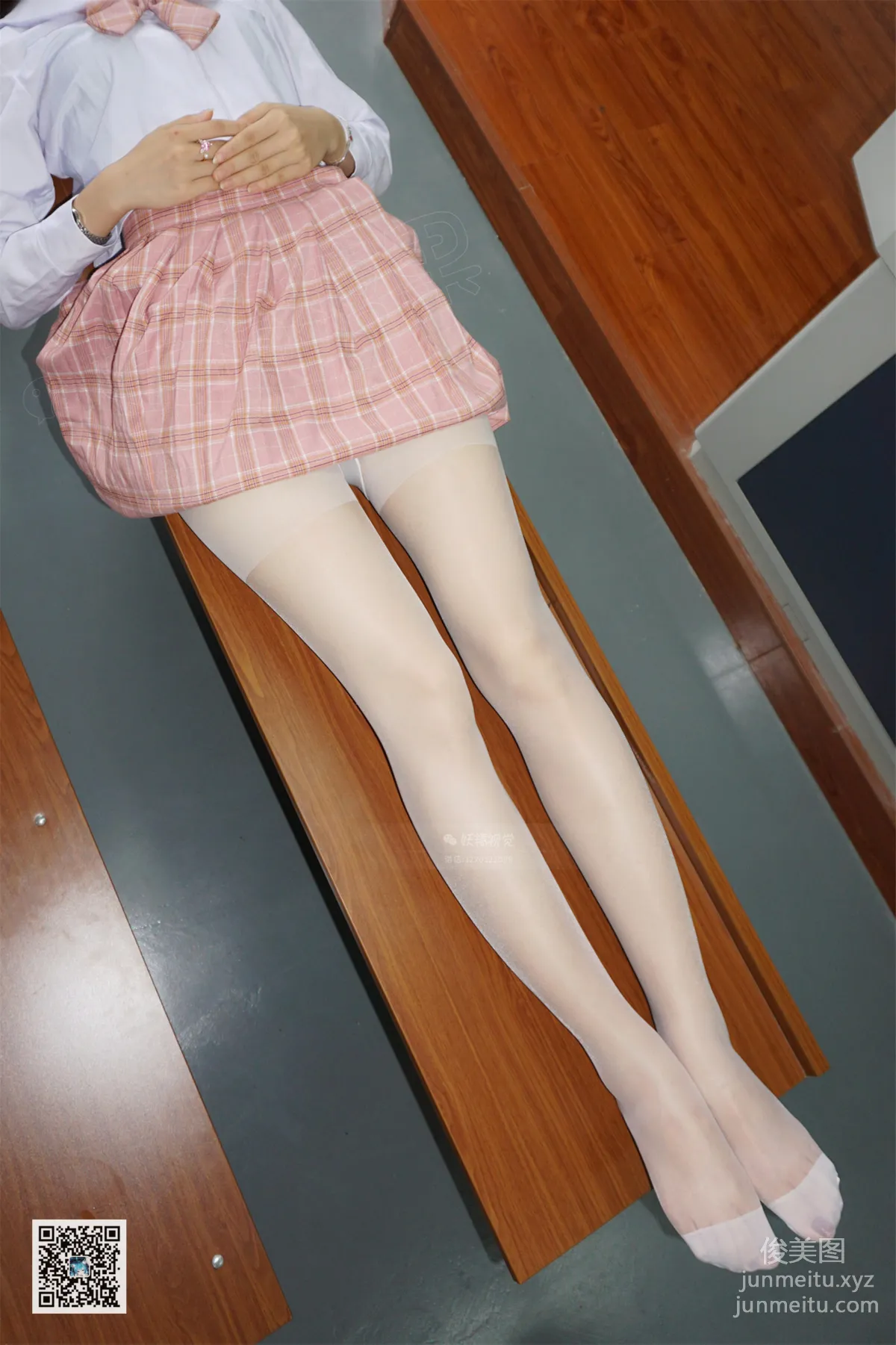 Yaojing Vision NO.075 Zhou Zhou, Classroom White Stockings Story (Part Two) [64P] photo 31