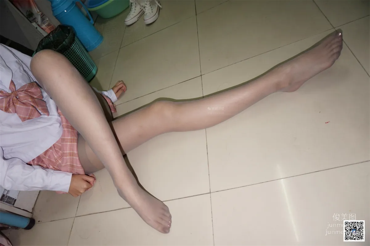Yaojing Vision NO.102 Xiao Xuan, Exquisite Delicate Sheer Stockings [73P] photo 15