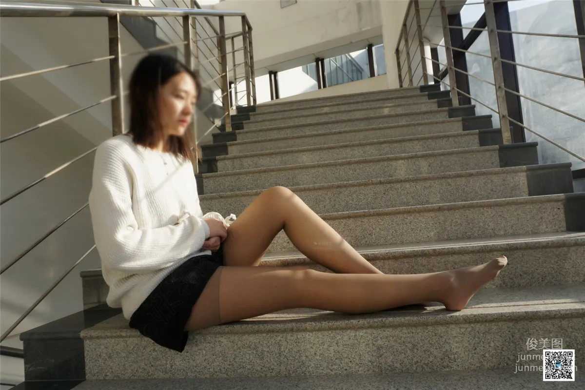 Yaojing Vision NO.104 Su Su, Long Boots & High Heels, Two-Tone Stockings. [73P] photo 24