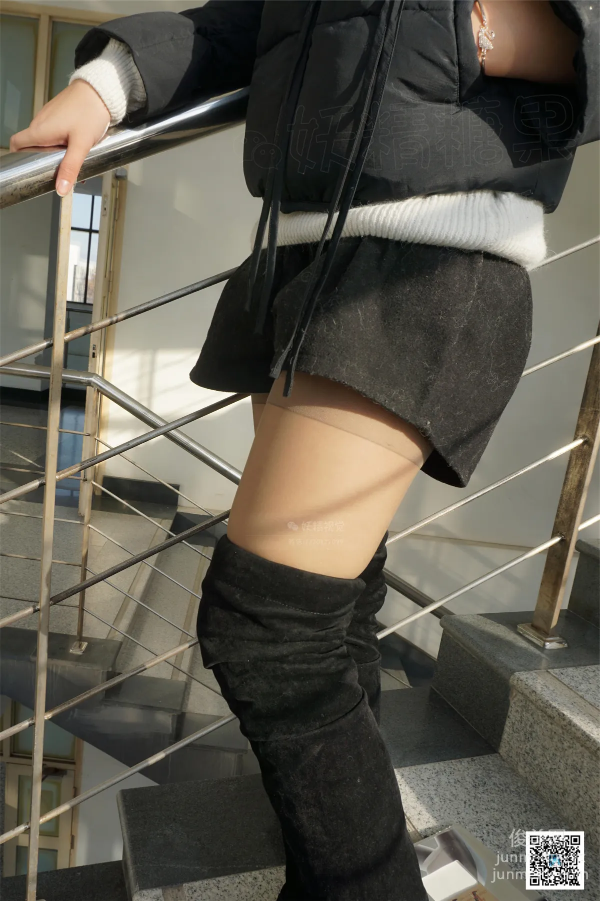 Yaojing Vision NO.104 Su Su, Long Boots & High Heels, Two-Tone Stockings. [73P] photo 47