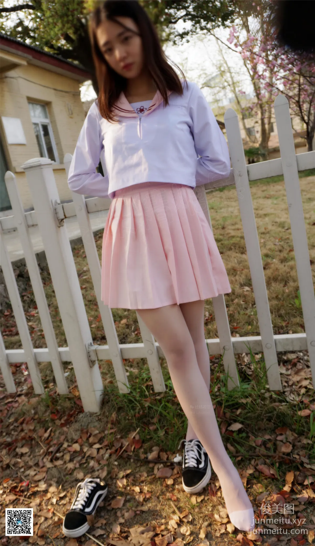 Yaojing Vision NO.106 Su Su, Early Winter Academy White Stockings [65P] photo 34