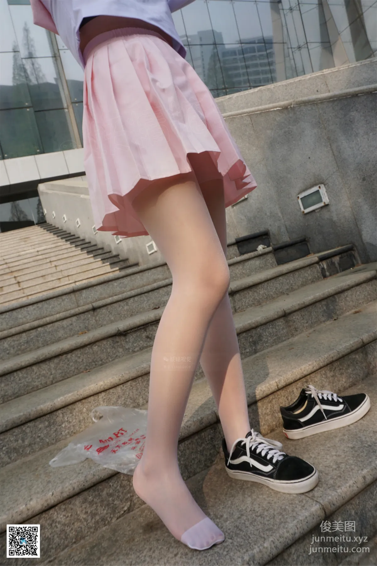 Yaojing Vision NO.106 Su Su, Early Winter Academy White Stockings [65P] photo 65