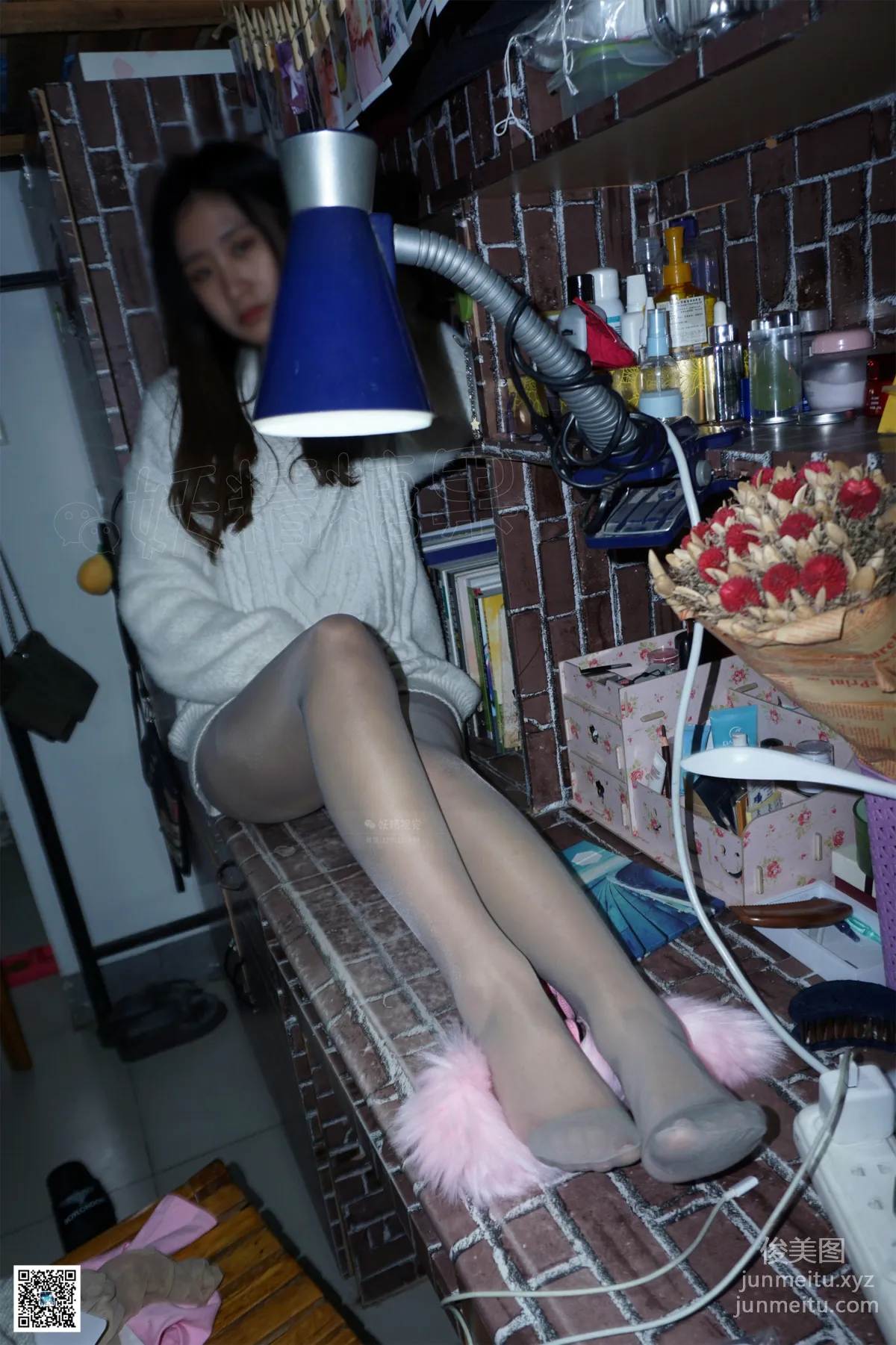 Yaojing Vision NO.124 Xiao Cha, Junior Girl's Two Pairs of Stockings [65P] photo 44