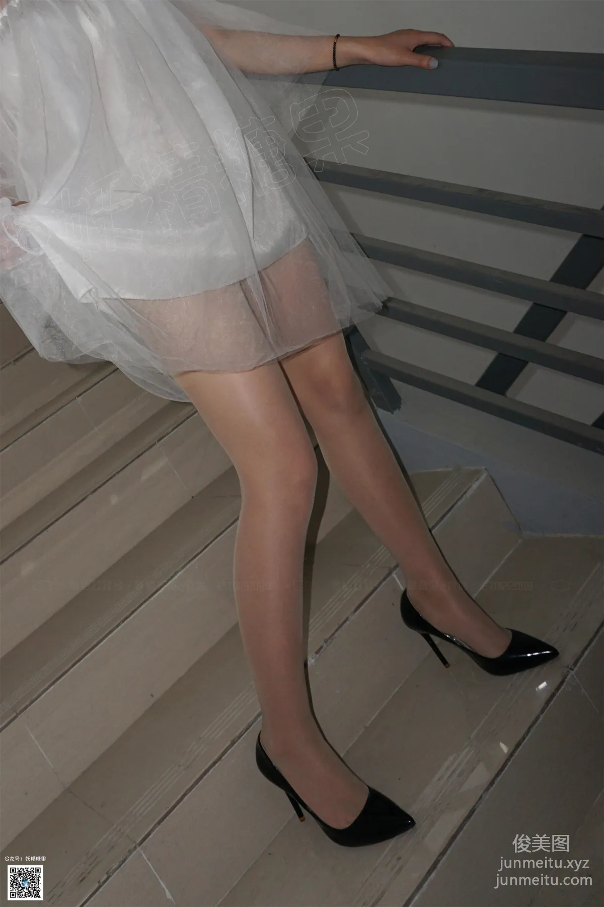 Yaojing Vision NO.216 Dong Dong Love's Stockings [66P] photo 3