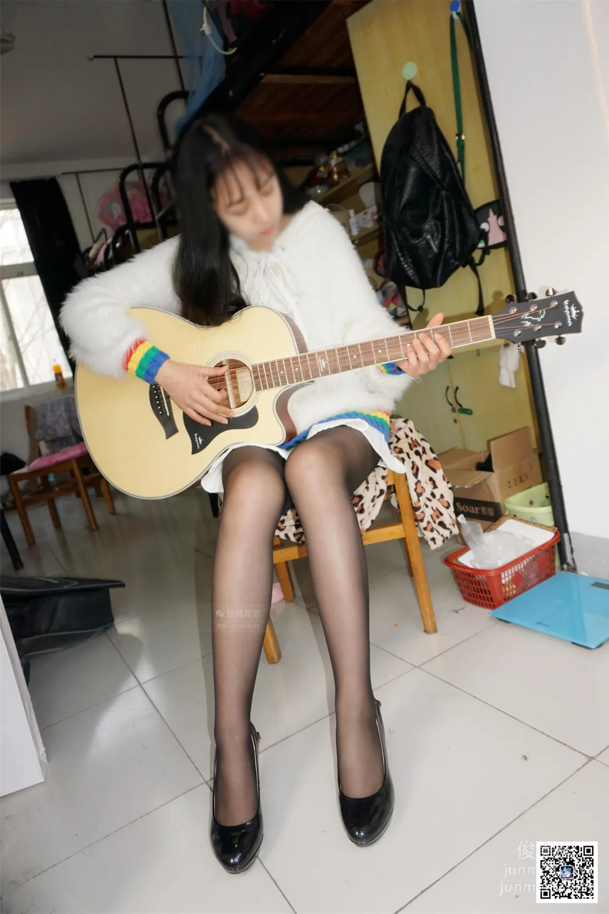 Yaojing Vision NO.230 Yao Yao Guitar and Black Stockings [39P] photo 37