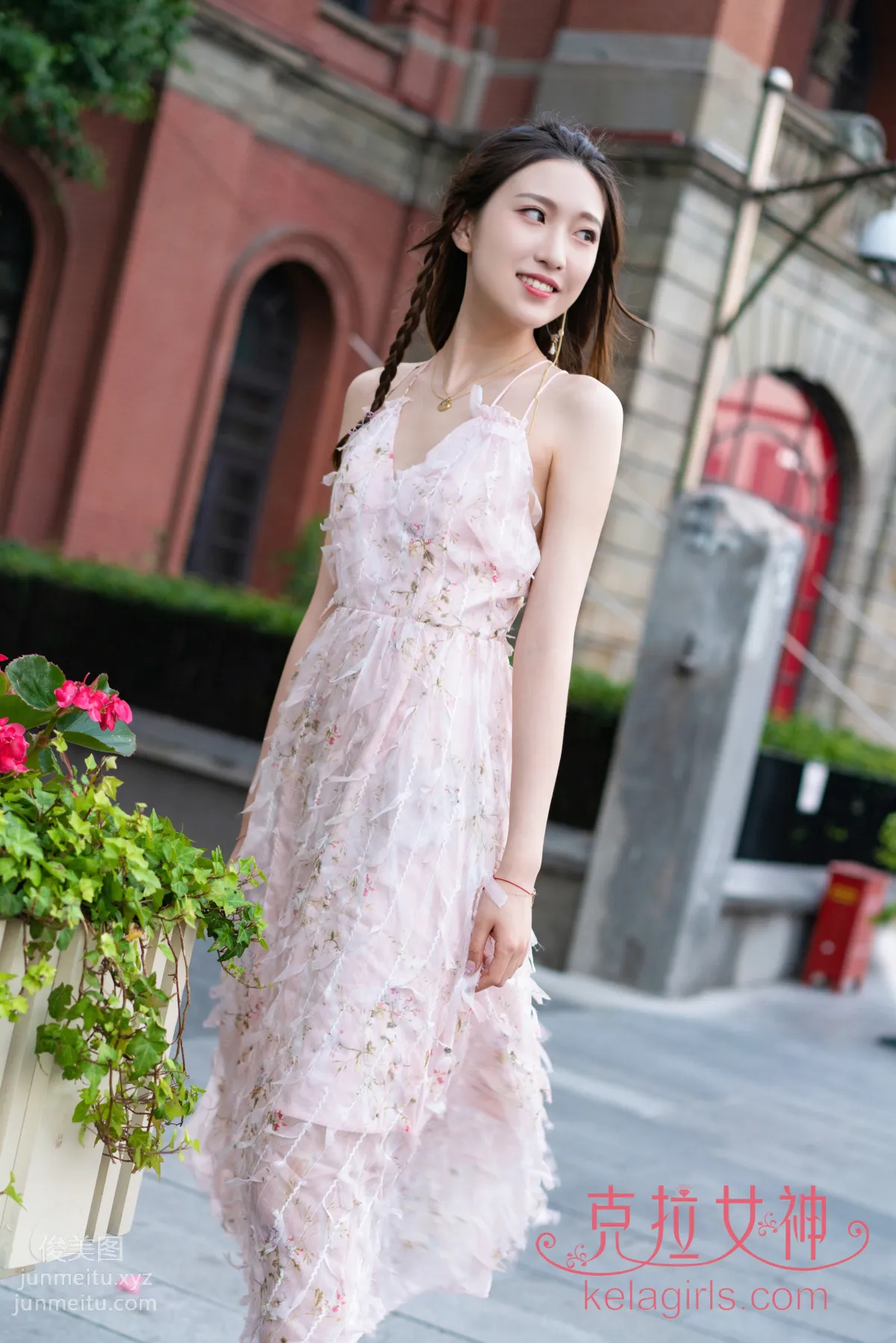 [KeLaGirls克拉女神] 2019.12.20《邂逅外灘》芊芊 16