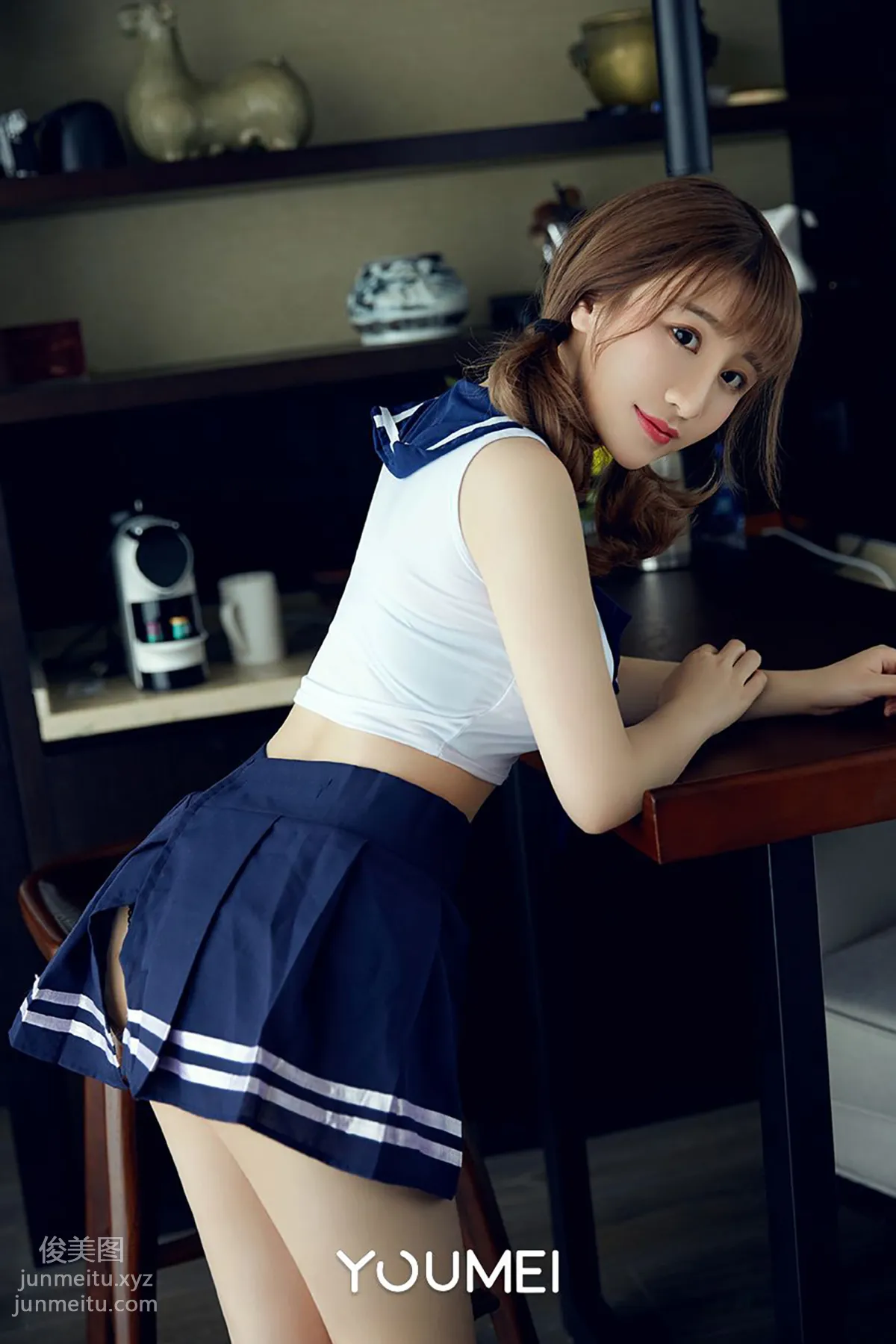 [YouMi] 2018.10.16 VOL.066 Schoolgirl First Awakening of Love Fei Yueying Cherry photo 4