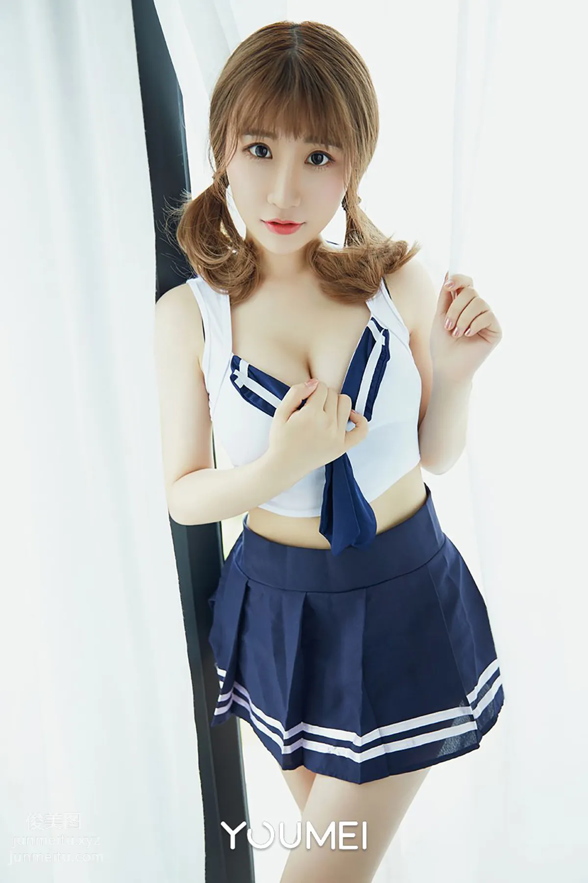 [YouMi] 2018.10.16 VOL.066 Schoolgirl First Awakening of Love Fei Yueying Cherry photo 9