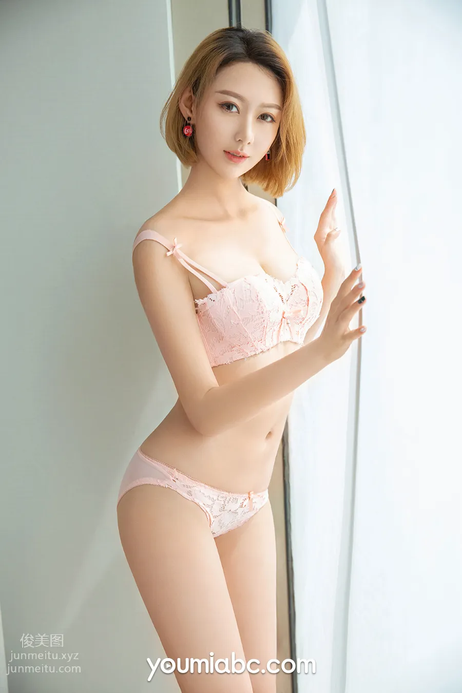 Renee Fu: YouMi photo 20