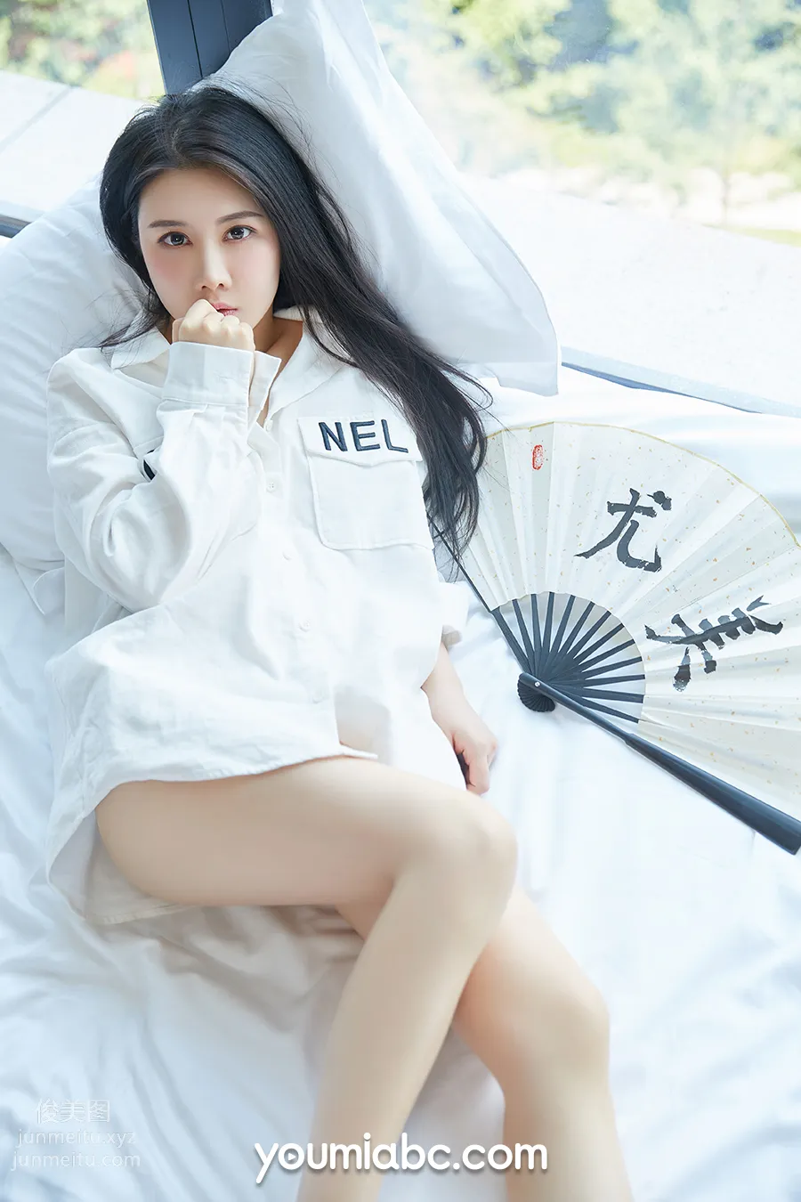 Zi Yi: YouMi photo 4