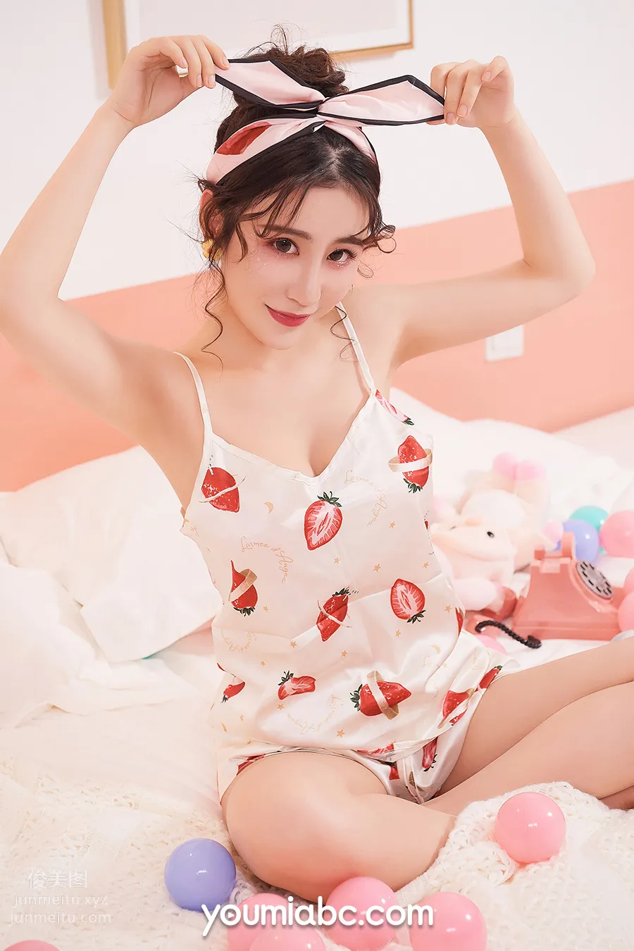 Feiyueying Cherry: YouMi photo 3