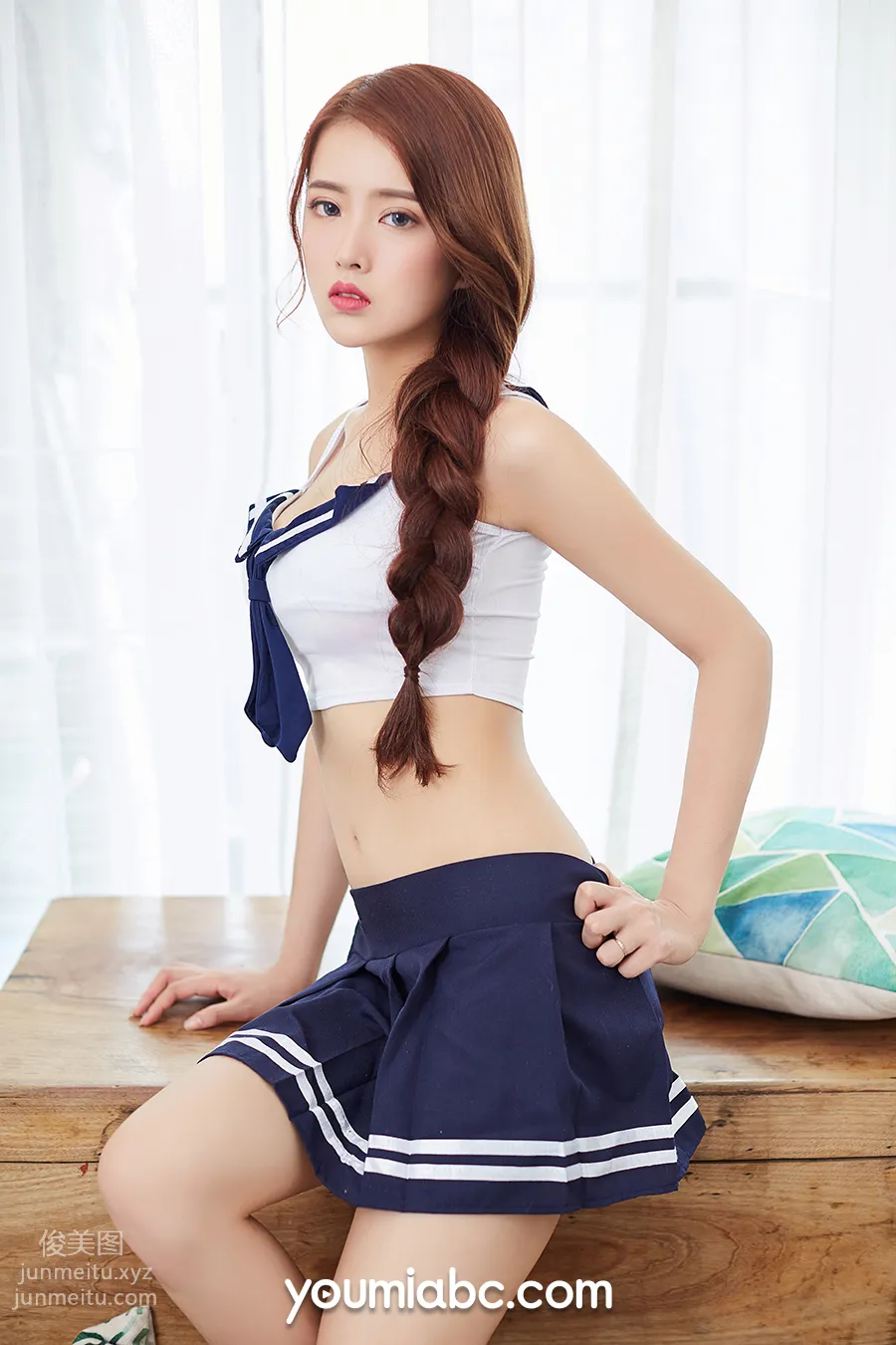 Yan Yijiu: YouMi photo 26