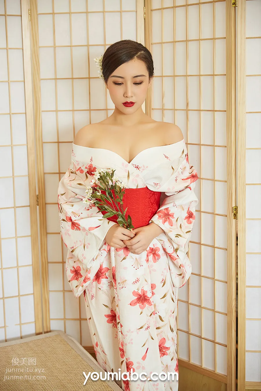 Xiao Xian: YouMi photo 4