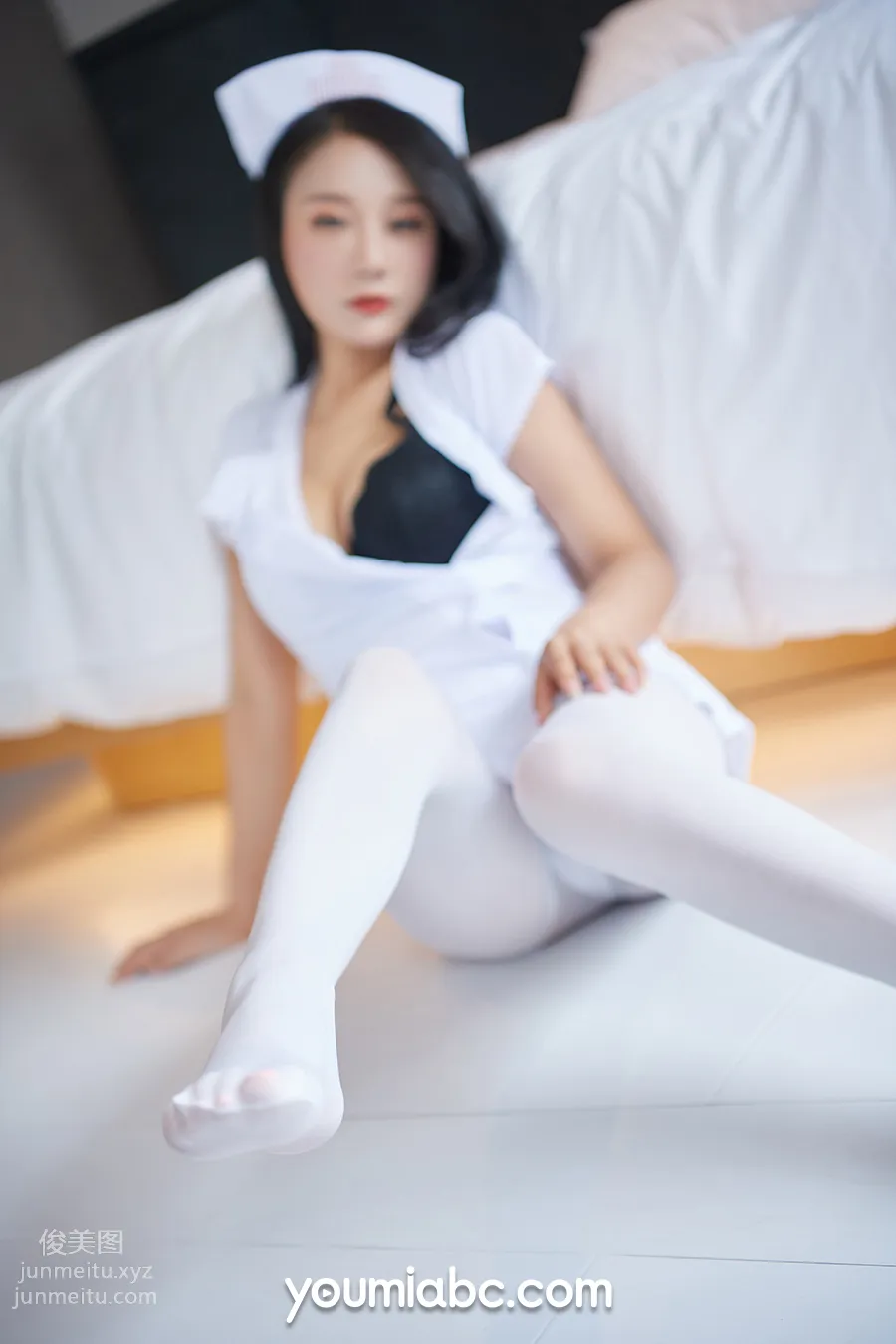 He Jiaying: YouMi photo 7