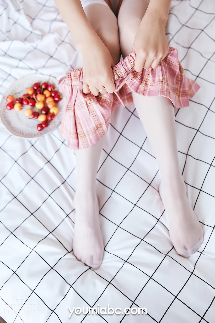 Hui Xiao: YouMi photo 14