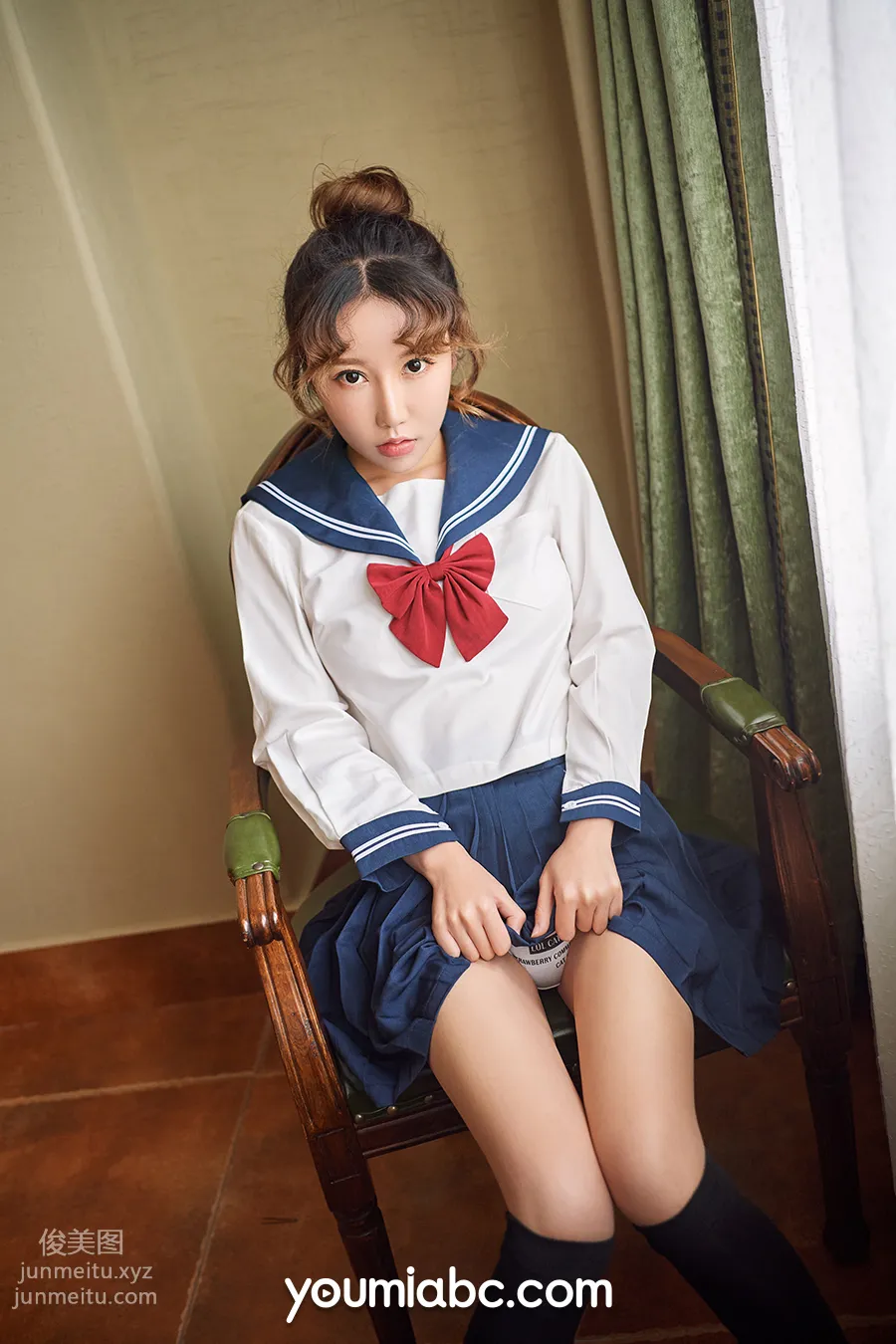 Yao Yao: YouMi photo 5