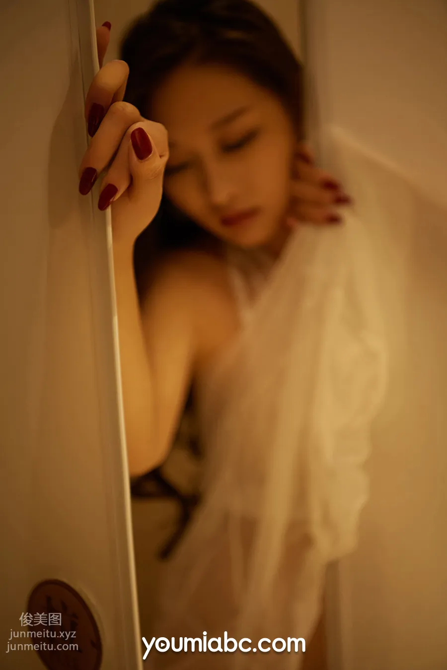 Xi Xi: YouMi photo 10
