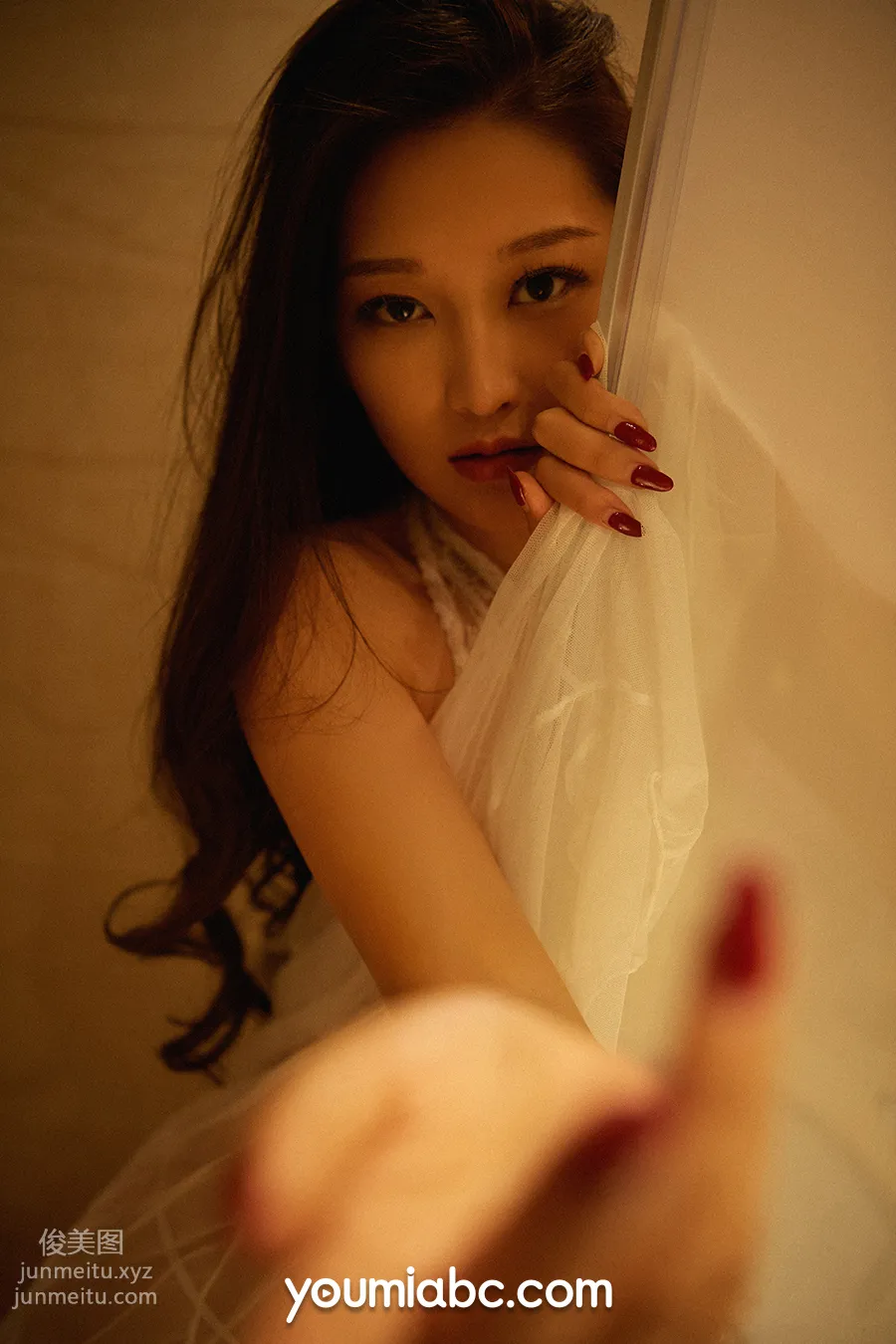 Xi Xi: YouMi photo 13