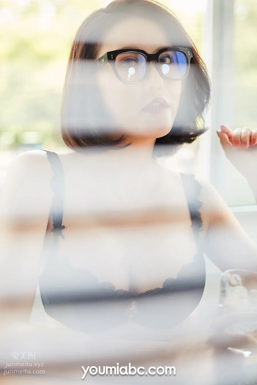 Qiao Xue: YouMi photo 5
