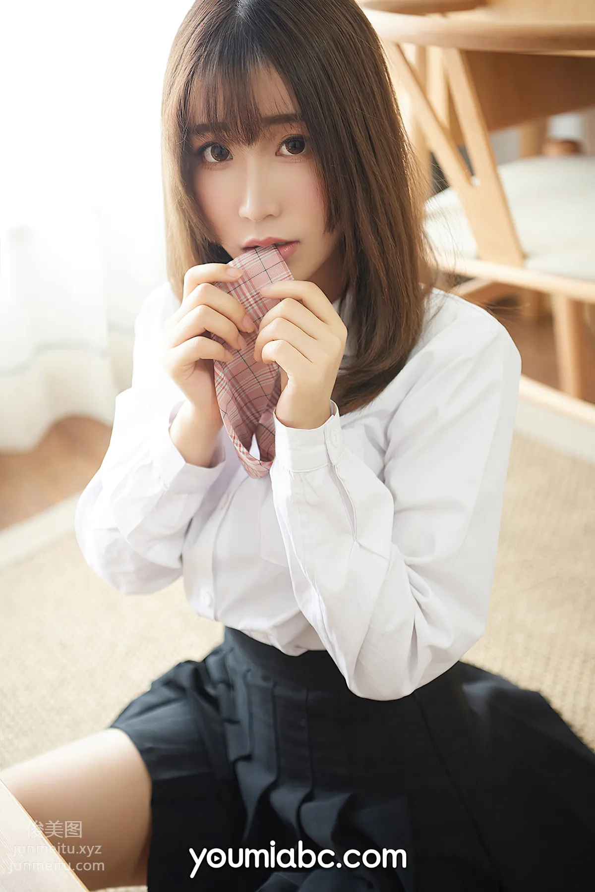 Fei Yueying: YouMi photo 10