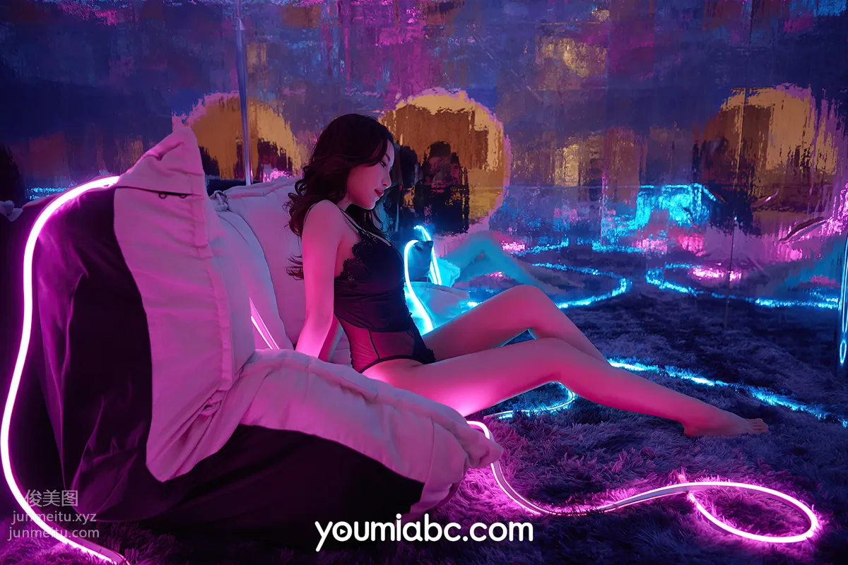 Fei Yueying: YouMi photo 16