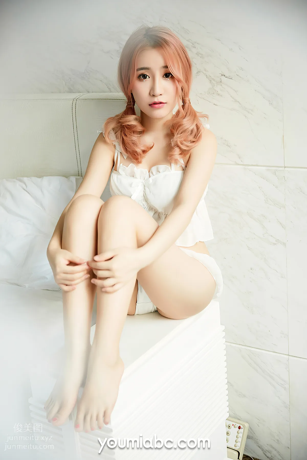 Fei Yueying: YouMi photo 9