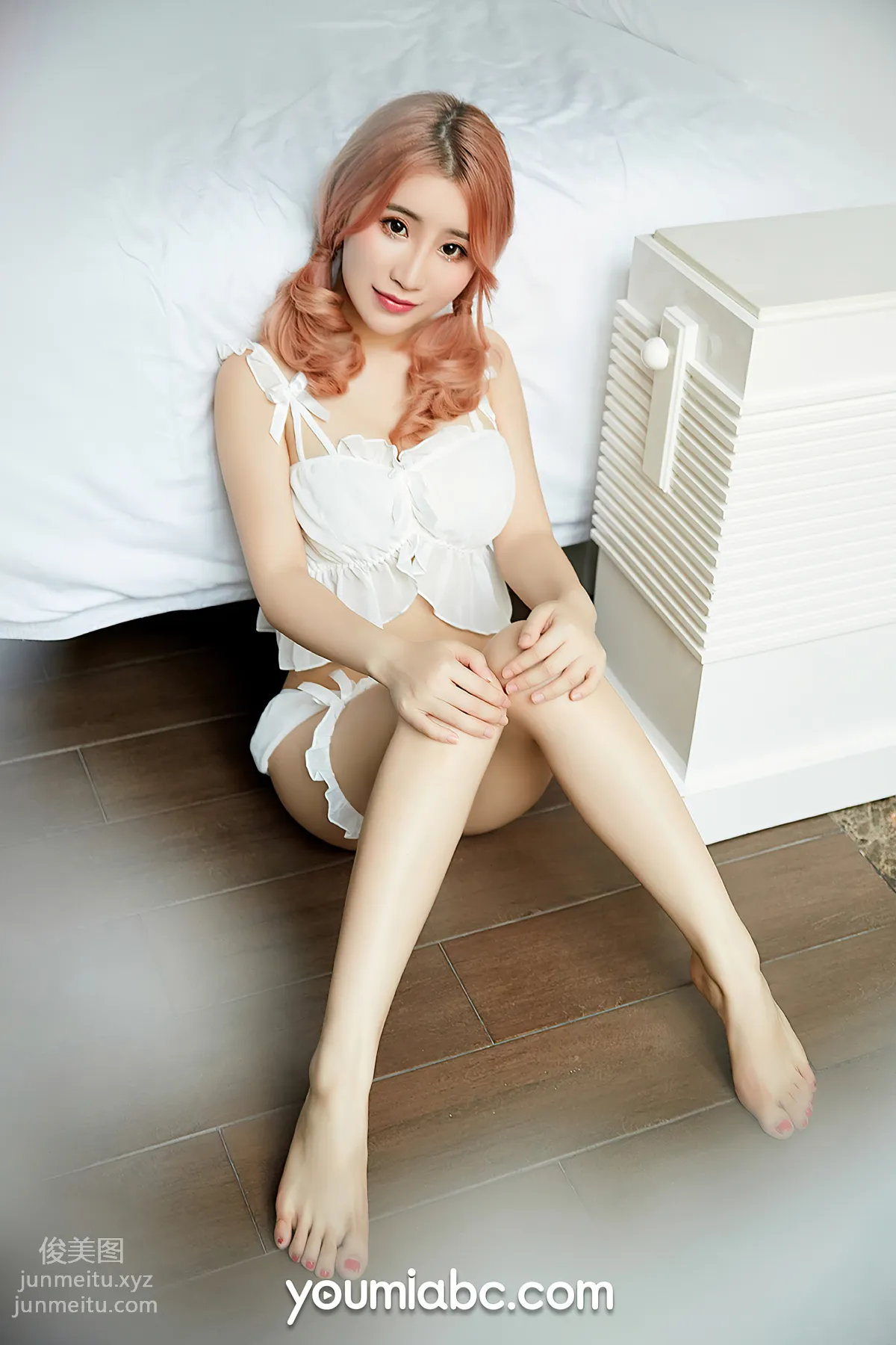 Fei Yueying: YouMi photo 25