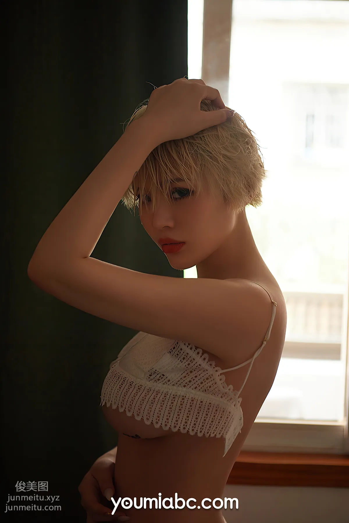 Heidi: YouMi photo 13