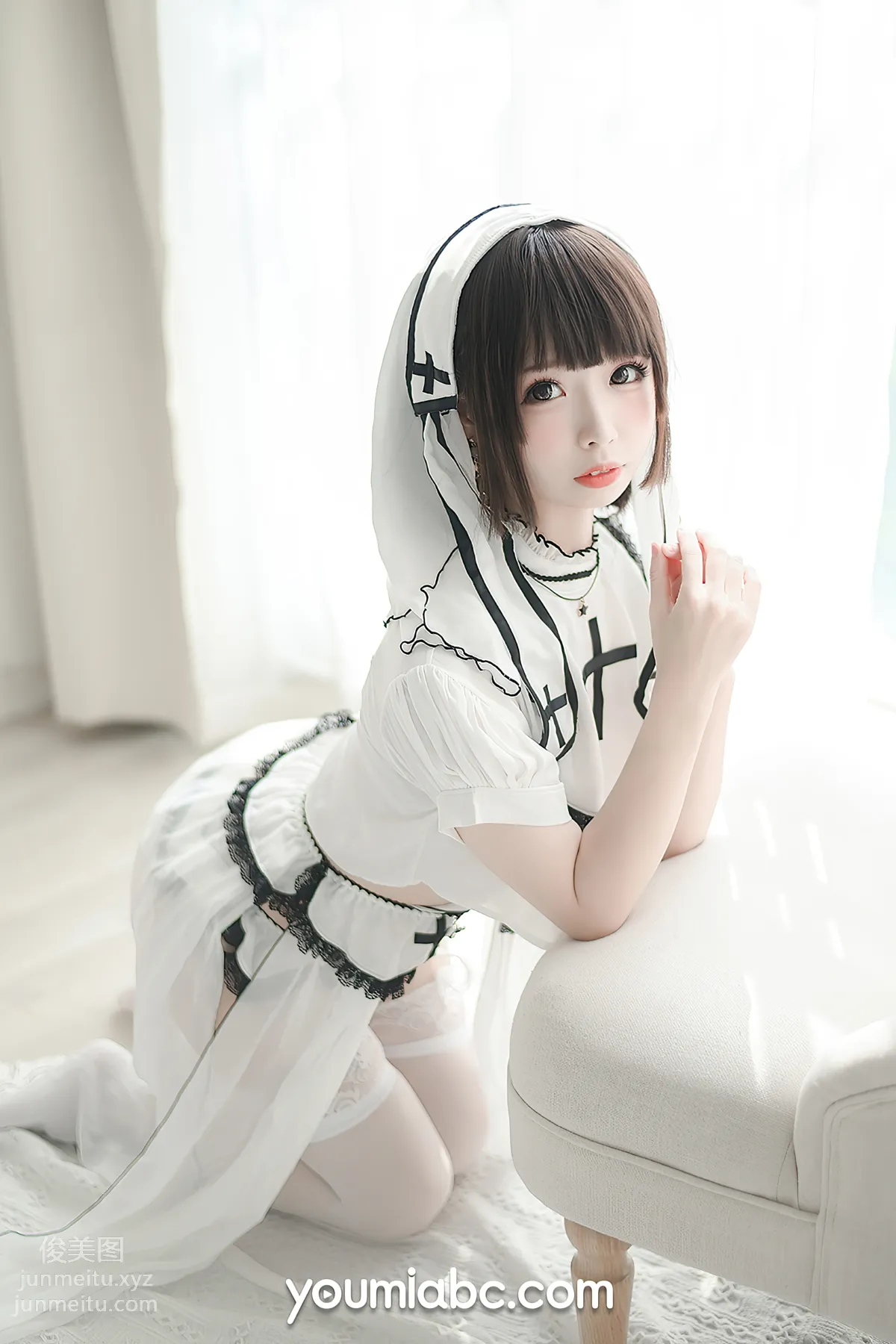 [YouMi尤蜜]2020.11.10 聖潔修女 甜椒妙妙mio[37P] 16