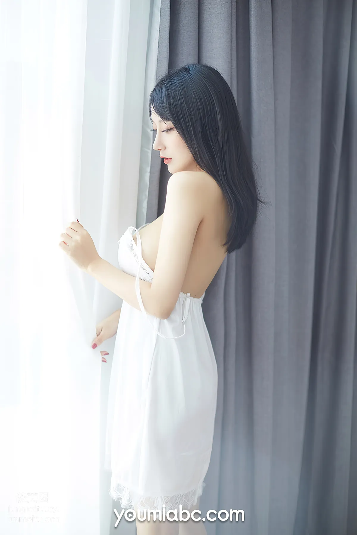 He Jiaying: YouMi photo 35