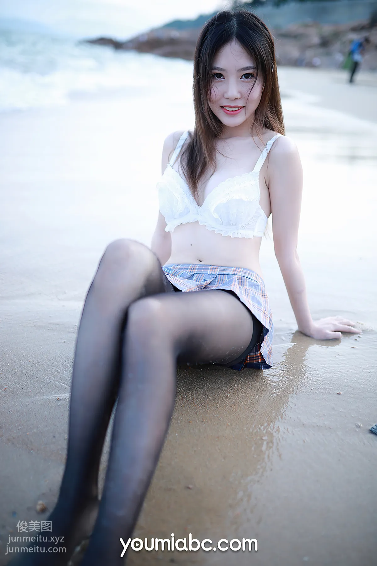 Chen Ruoyi: YouMi photo 3
