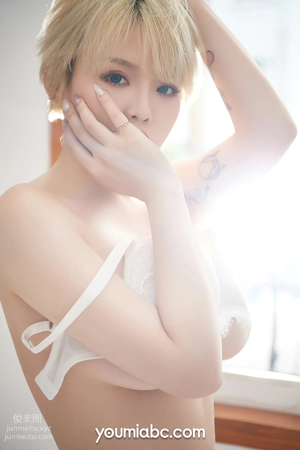 Heidi: YouMi photo 35