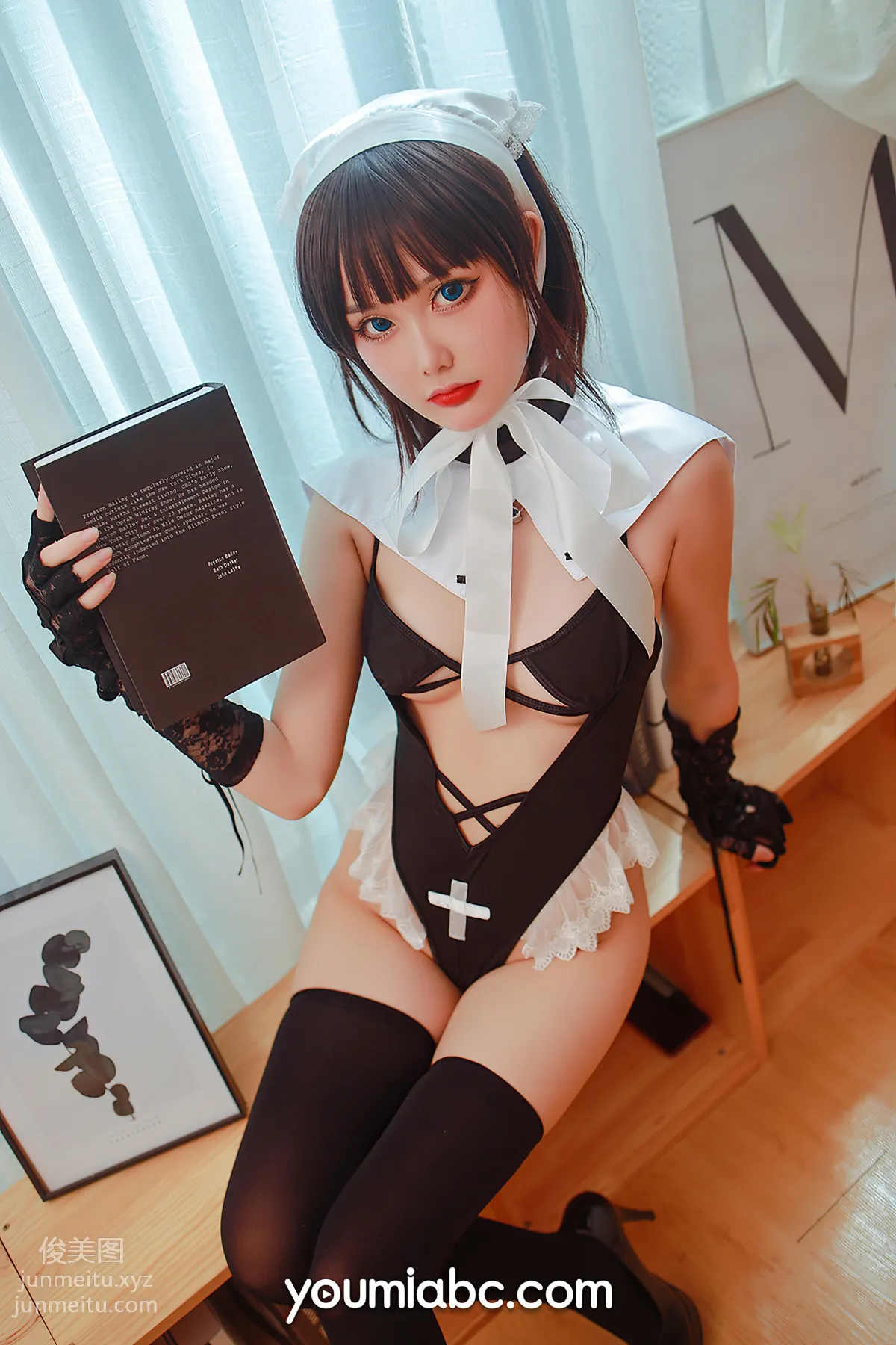 Ninde Dandan: YouMi photo 5