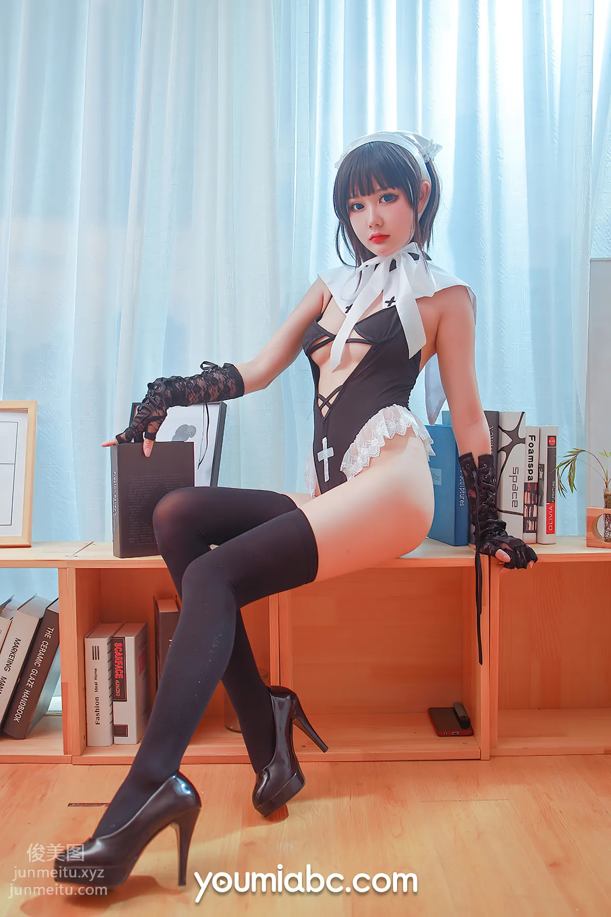 Ninde Dandan: YouMi photo 6