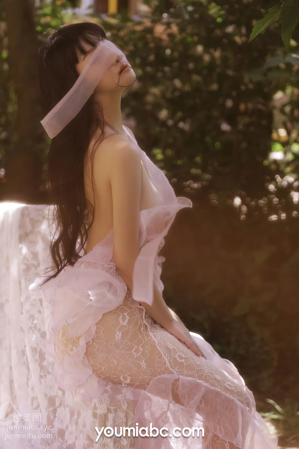 Yin Er: YouMi photo 23